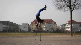 Tameru Zegeye – The Fastest Man on Earth – ON CRUTCHES!